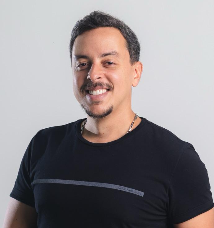 WhatsApp Image 2025-10-30 at 10.39.00 (1)